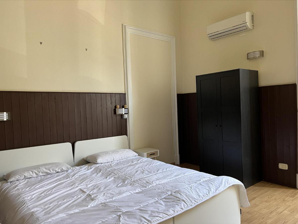 Il Giardino E Gli Affreschi Bed & Breakfast Catania Eksteriør bilde